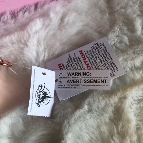 Minnie Mouse round purse for little girls - Picture 3 of 5